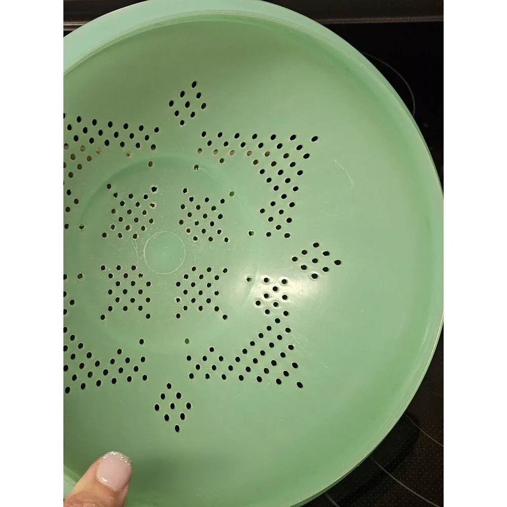 Vintage Tupperware Jadeite Green 9'' Pasta Strainer Colander W Lid #339 & #516